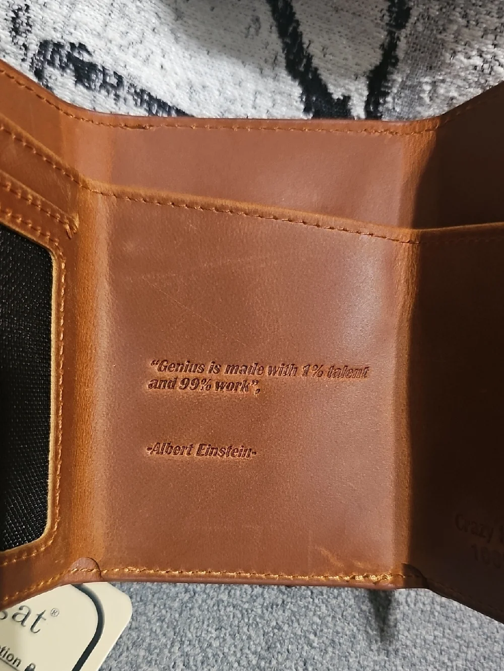 NWT Avegat Leather Wallet Metal Card Holder RFID Protection Tri-Fold Gift Box